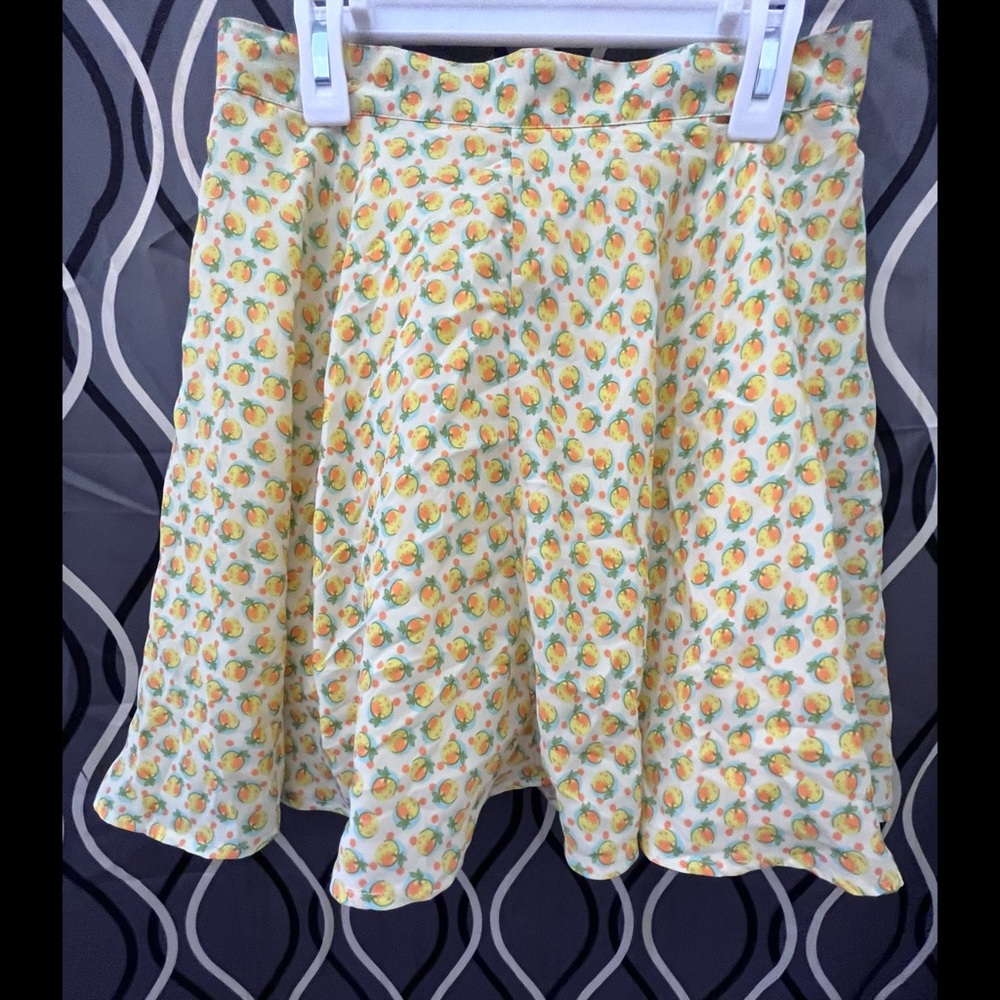 Apple Print Mini Skirt